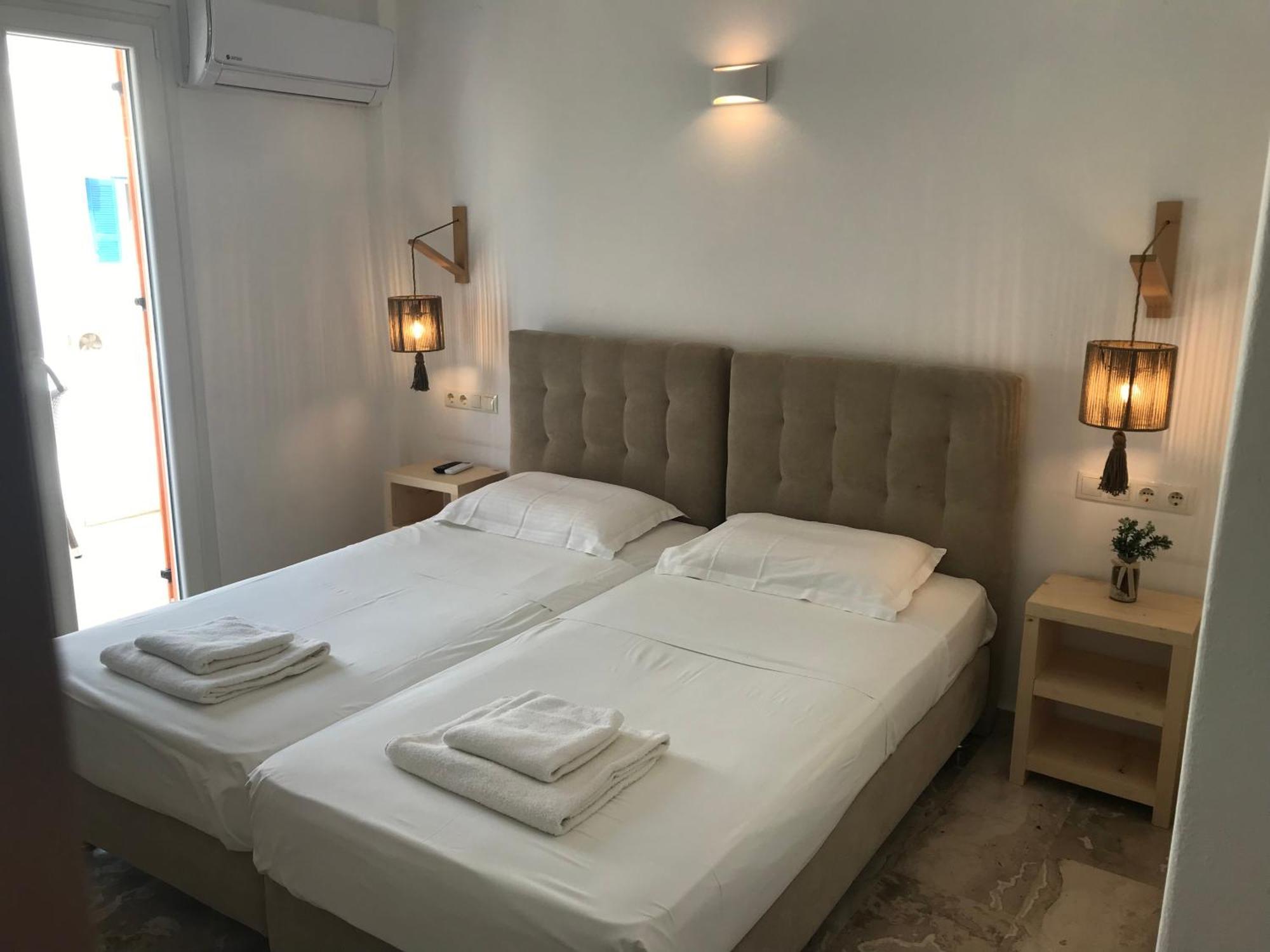Vassiliki Rooms Páros 외부 사진