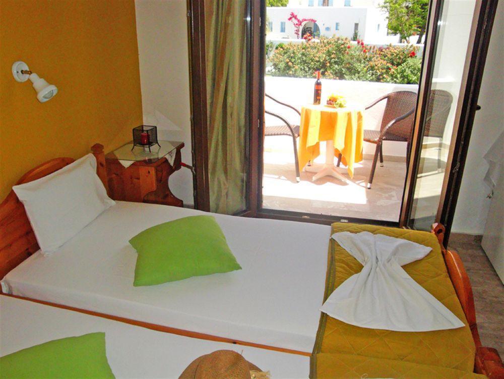 Vassiliki Rooms Páros 외부 사진